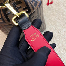 Load image into Gallery viewer, Fendi Mon Tresor Bag