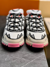 Load image into Gallery viewer, Louis Vuitton Sprint Sneakers