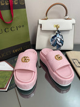 Load image into Gallery viewer, Gucci GG Slide Sandal
