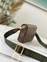 Load image into Gallery viewer, Louis Vuitton Felicie Strap & Go Bag - LUXURY KLOZET