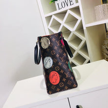 Load image into Gallery viewer, Louis Vuitton OnTheGo MM Bag