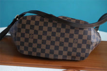Load image into Gallery viewer, Louis Vuitton Siena MM Bag