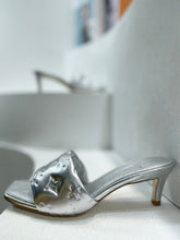 Load image into Gallery viewer, Louis Vuitton Revival Mule