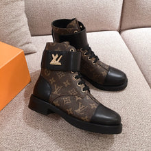 Load image into Gallery viewer, Louis Vuitton Boots