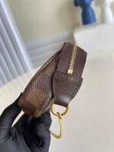 Load image into Gallery viewer, Louis Vuitton Mini Pochette Accessories Bag