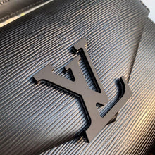 Load image into Gallery viewer, Louis Vuitton Pochette Grenelle Bag - LUXURY KLOZETT