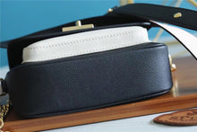 Load image into Gallery viewer, Louis Vuitton Lockme Tender Bag