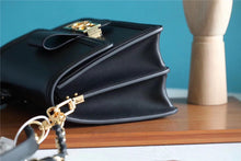 Load image into Gallery viewer, Louis Vuitton Dauphine MM Bag