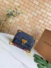 Load image into Gallery viewer, Louis Vuitton Vavin PM Bag