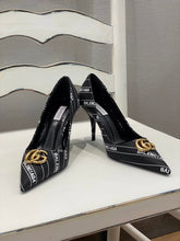 Load image into Gallery viewer, Gucci The Hacker Project Knife Pump