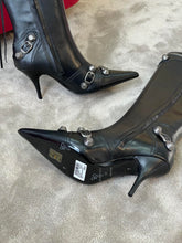 Load image into Gallery viewer, Balenciaga Cagole 90MM Boots