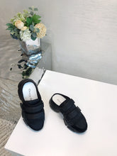 Load image into Gallery viewer, Christian Dior D Wander Sneakers