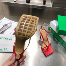 Load image into Gallery viewer, Bottega Veneta Stretch Heels