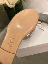 Load image into Gallery viewer, Christian Dior sandal