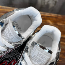 Load image into Gallery viewer, Versace Odissea Sneakers