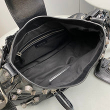 Load image into Gallery viewer, Balenciaga Le Cagole Medium Bag