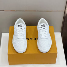 Load image into Gallery viewer, Louis Vuitton Ollie  Sneakers