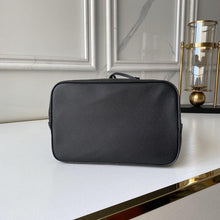 Load image into Gallery viewer, Louis Vuitton NeoNoe MM Bag - LUXURY KLOZETT
