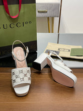 Load image into Gallery viewer, Gucci Interlocking G Studs Sandal