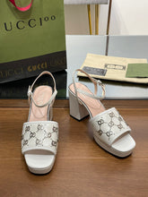 Load image into Gallery viewer, Gucci Interlocking G Studs Sandal