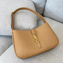 Load image into Gallery viewer, YSL Le 5 A 7 Hobo Bag