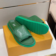Load image into Gallery viewer, Louis Vuitton Miami Mule (Men Slippers)