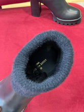 Load image into Gallery viewer, Louis Vuitton Star Trail Ankle Boots