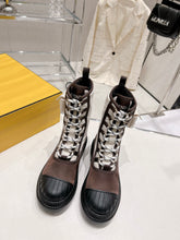 Load image into Gallery viewer, Fendi Domino Boots