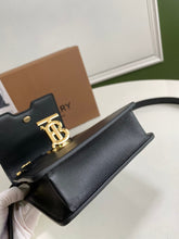 Load image into Gallery viewer, Burberry Robin Leather Bag
