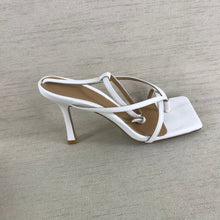 Load image into Gallery viewer, Bottega Veneta Stretch Heels