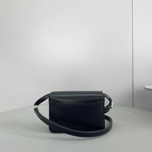 Load image into Gallery viewer, Givenchy Medium 4G Bag In box Leather