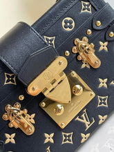 Load image into Gallery viewer, Louis Vuitton Petite Malle Bag