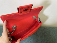 Load image into Gallery viewer, Fendi Midi Baguette Chain Bag