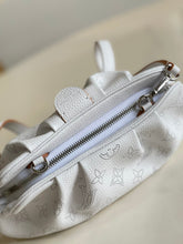 Load image into Gallery viewer, Louis Vuitton Scala Mini Pouch Bag