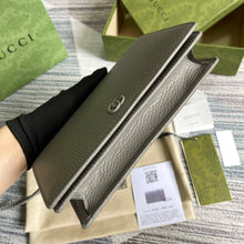 Load image into Gallery viewer, Gucci GG Marmont Chain Wallet