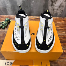 Load image into Gallery viewer, Louis Vuitton Millenium Sneakers