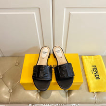 Load image into Gallery viewer, Fendi Signature Slides