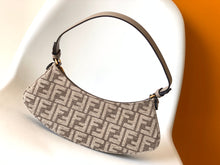 Load image into Gallery viewer, Fendi O'lock Swing Bag