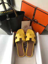 Load image into Gallery viewer, Hermes Oran Sandals