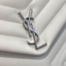 Load image into Gallery viewer, YSL Loulou Medium In Matelasse Y Leather