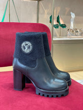 Load image into Gallery viewer, Louis Vuitton Star Trail Ankle Boots