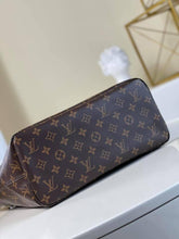 Load image into Gallery viewer, Louis Vuitton Neverfull MM Tote Bag - LUXURY KLOZETT