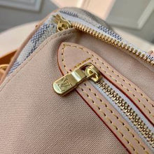 Load image into Gallery viewer, Louis Vuitton Bandoulière Speedy Bag 25 - LUXURY KLOZETT