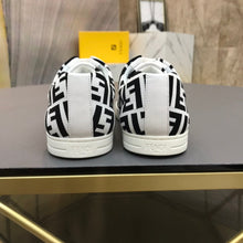 Load image into Gallery viewer, Fendi Sneakers