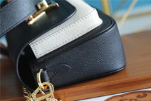Load image into Gallery viewer, Louis Vuitton Lockme Tender Bag