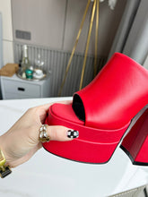 Load image into Gallery viewer, Versace Platform Mule
