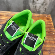 Load image into Gallery viewer, Valentino Netrunner Sneakers