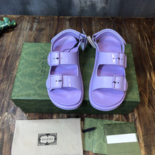 Load image into Gallery viewer, Gucci Sandal With Mini Double G