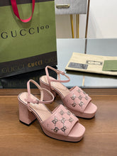 Load image into Gallery viewer, Gucci Interlocking G Studs Sandal