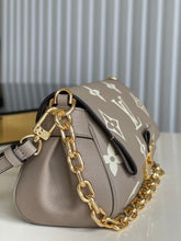 Load image into Gallery viewer, Louis Vuitton Favorite Bag